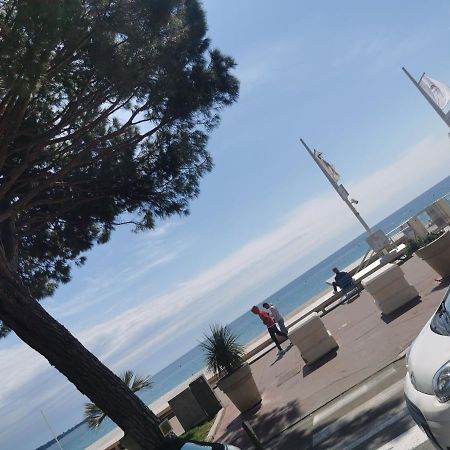 Un Nid D Amour Au Coeur De Cannes Apartment Exterior foto
