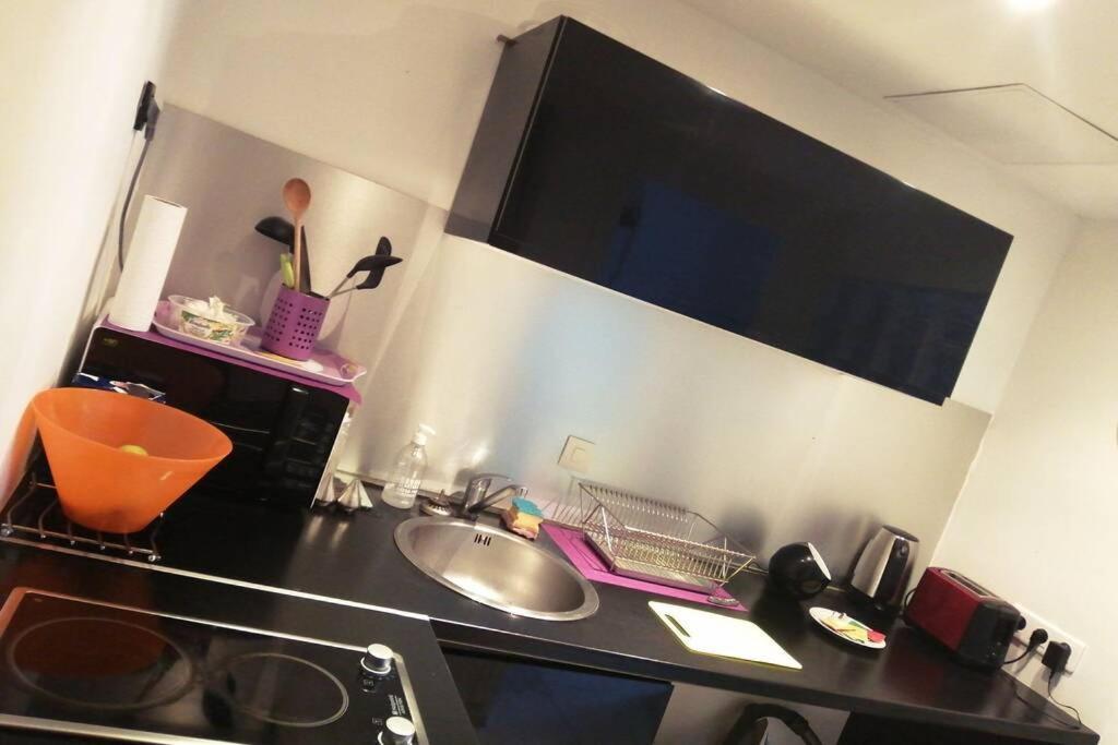 Un Nid D Amour Au Coeur De Cannes Apartment Exterior foto