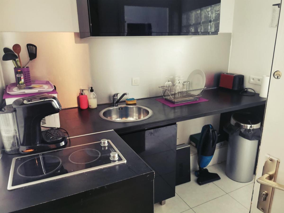 Un Nid D Amour Au Coeur De Cannes Apartment Exterior foto
