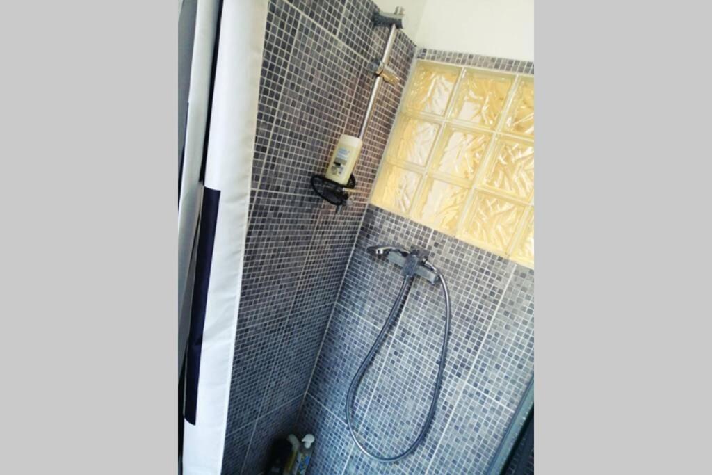 Un Nid D Amour Au Coeur De Cannes Apartment Exterior foto