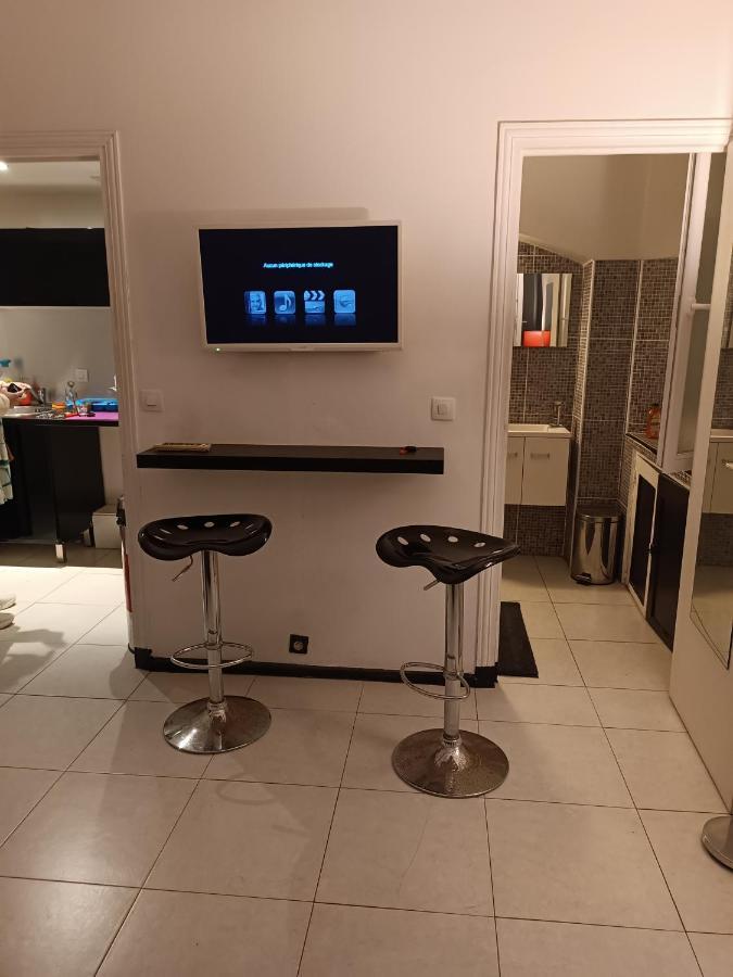 Un Nid D Amour Au Coeur De Cannes Apartment Exterior foto